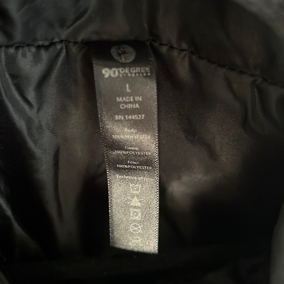 90 Degree by Reflex- zip front vest - Picture 2 of 4